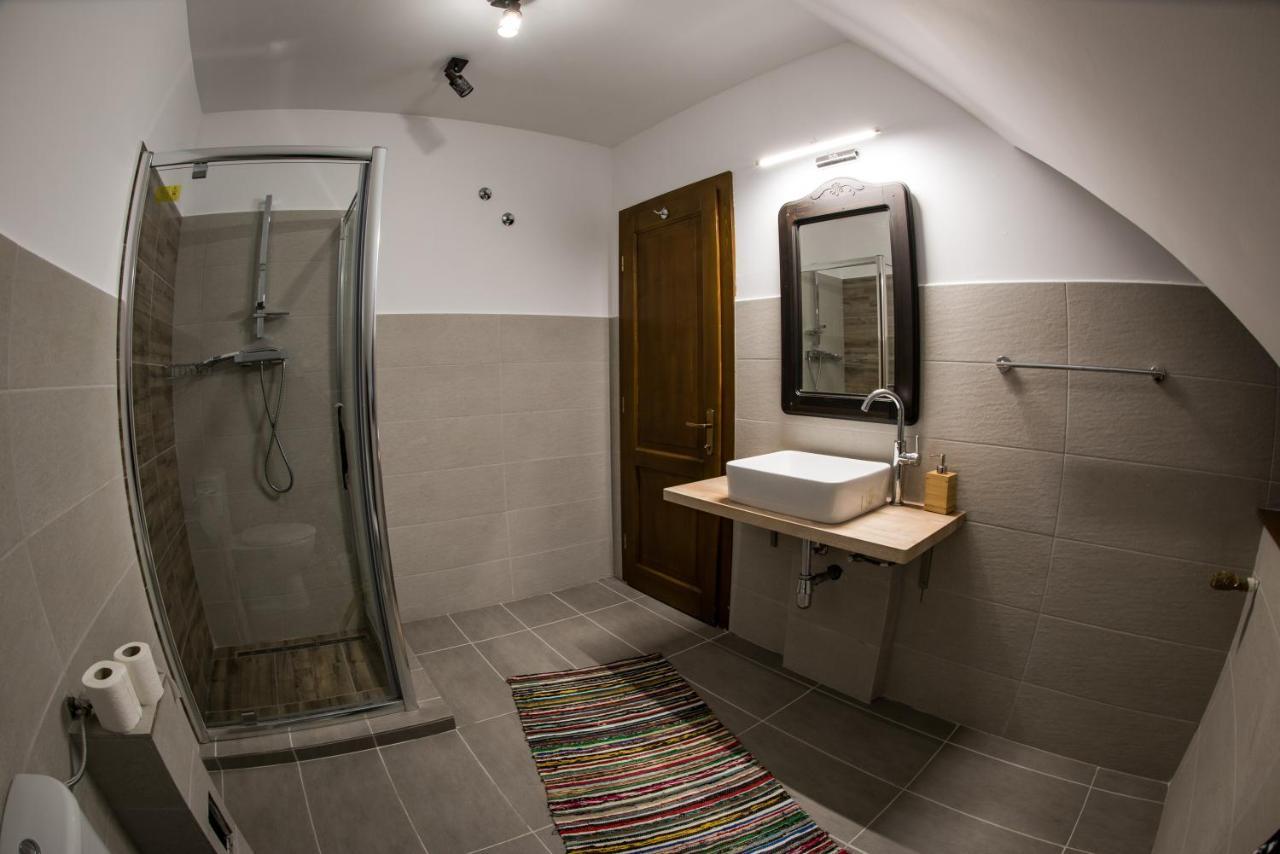 Casa Strabunicului 호텔 Partestii de Sus  외부 사진