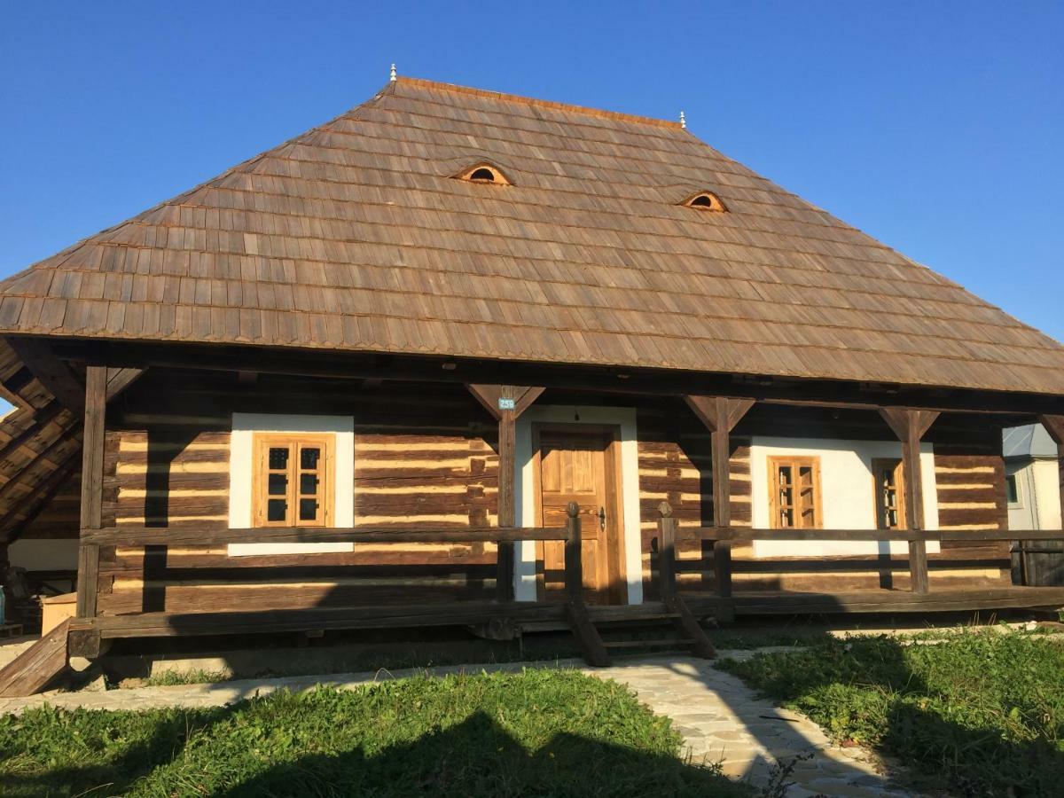 Casa Strabunicului 호텔 Partestii de Sus  외부 사진